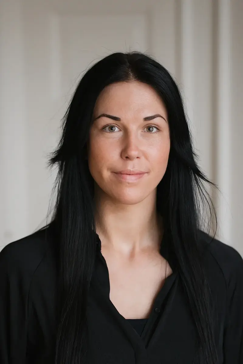 Jasmine Nielsen, Uthyrare & kundvärd